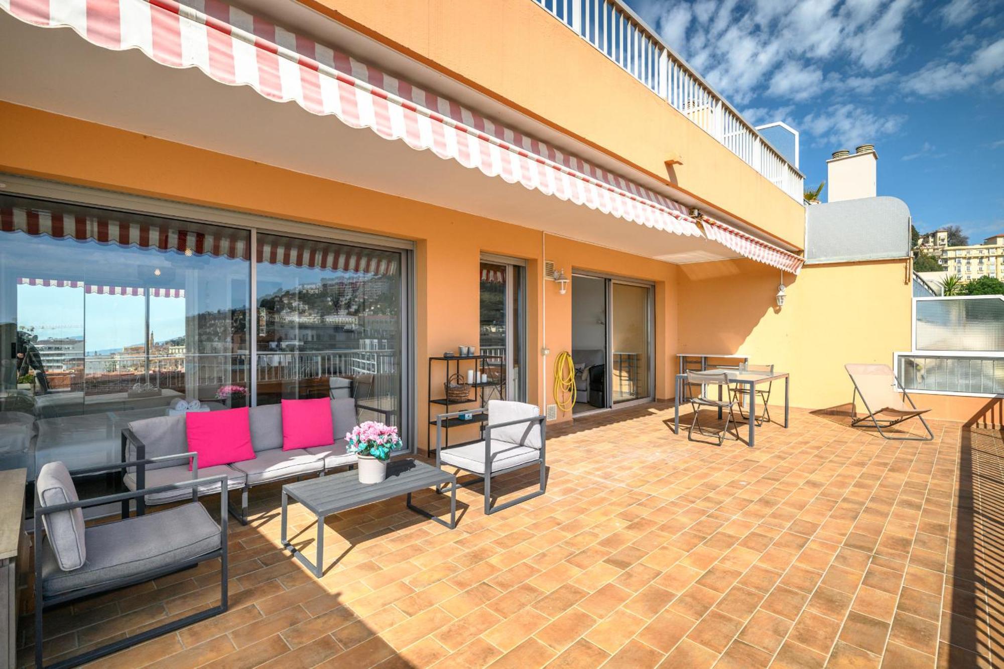 'L'Alicante Proche' Gare, Terrasse, Vue Mer Mentone Esterno foto