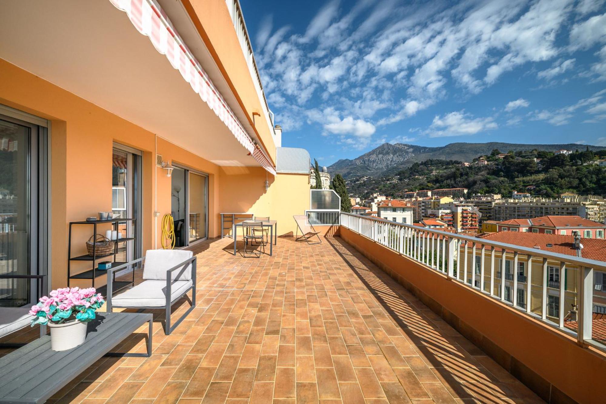 'L'Alicante Proche' Gare, Terrasse, Vue Mer Mentone Esterno foto